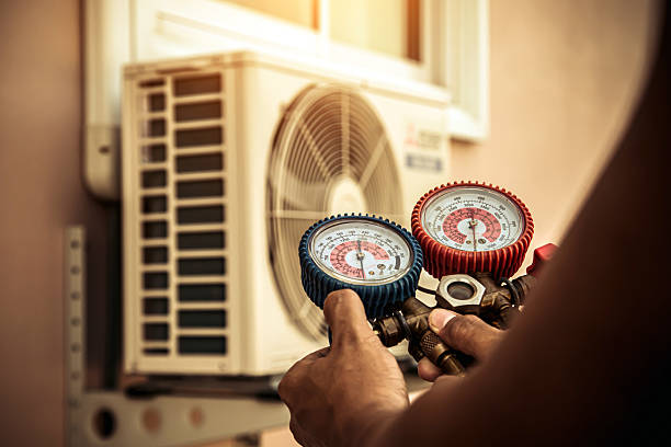 Professional Ac Installation technician working in Arlington, MN